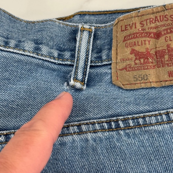 Vintage Levi's Mens 550 Relaxed Fit Jeans‎ 40x34 Light Wash Denim Classic Y2K - Picture 10 of 11